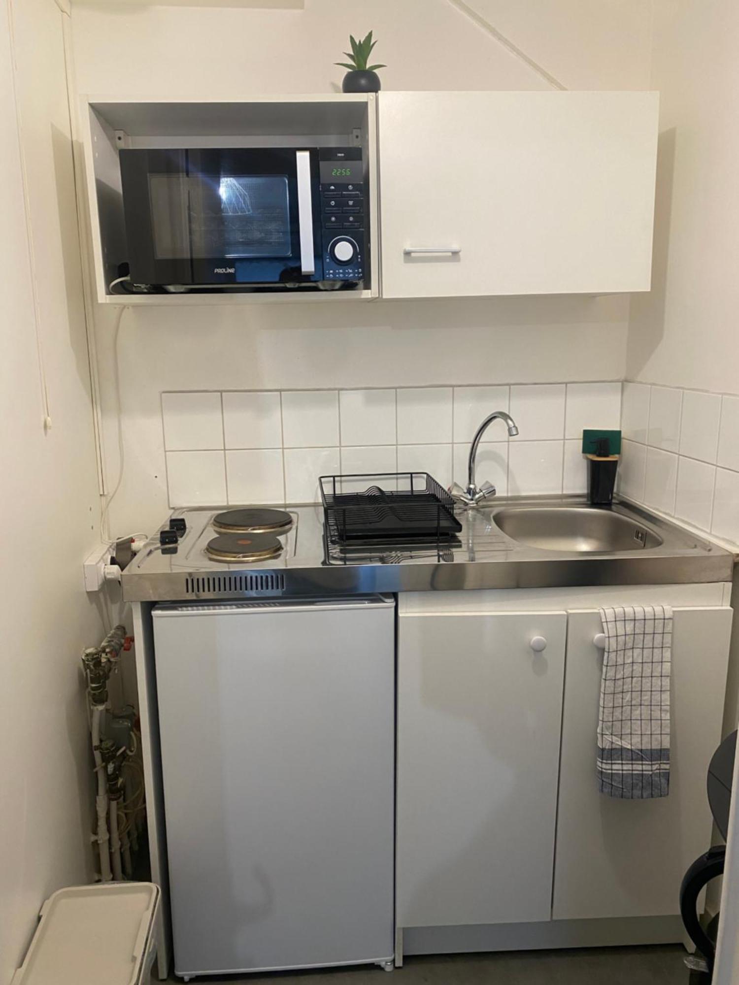 Chambre Privee Sdb Kitchenette Proche De Paris Saint-Ouen  Exterior photo